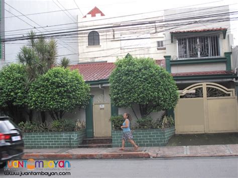 Project 8 House and Lot for Sale .